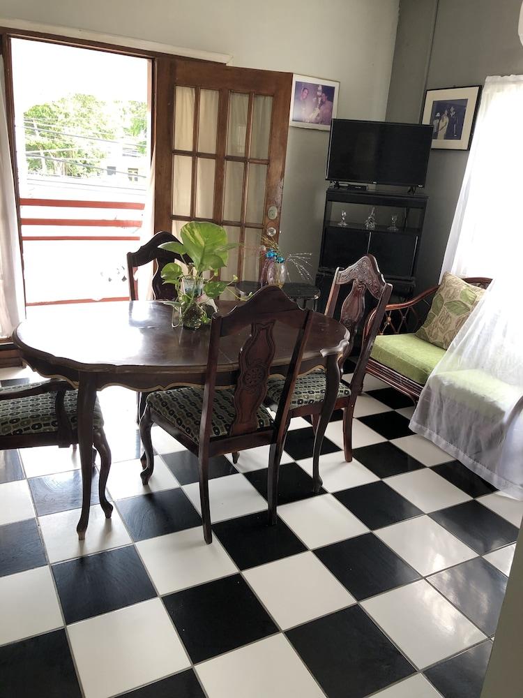 Coningsby Inn Belize City Exterior foto